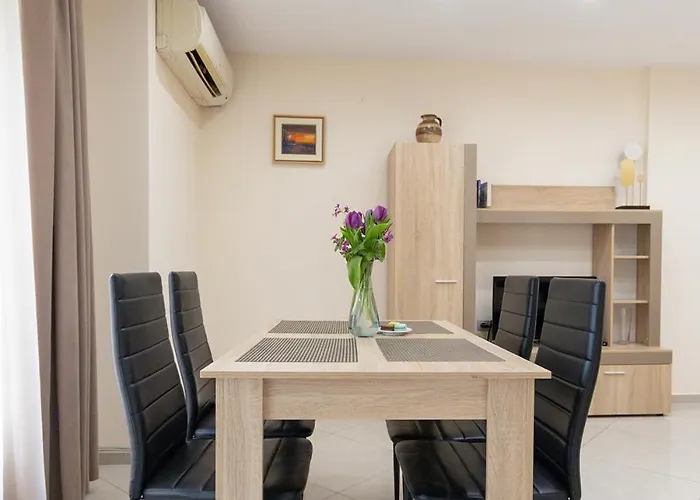 Apartment Becentral! By Rv