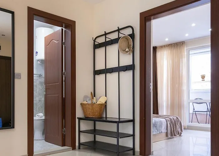 Becentral! By Rv Warna